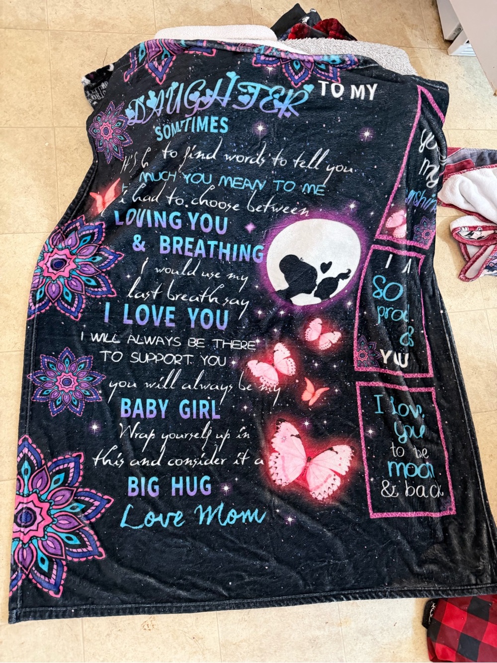 Love Mom Sherpa-Backed Throw Blanket for daughter
